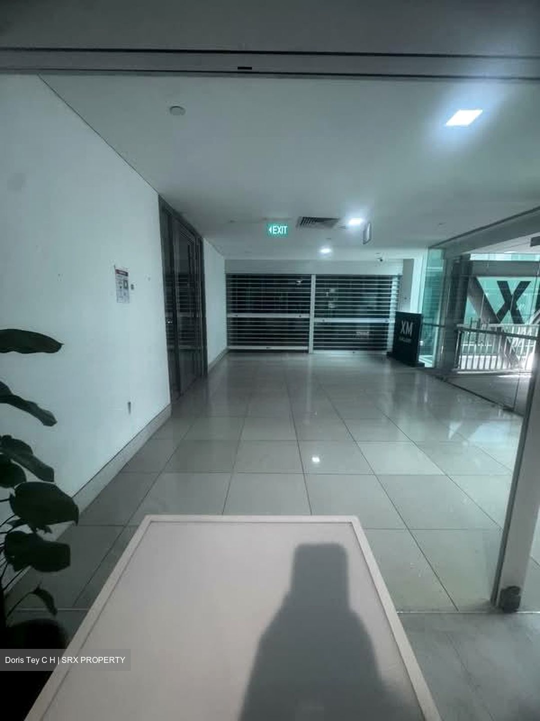 Kitchener Complex (D8), Office #534081121